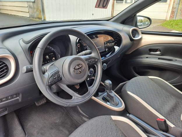 TOYOTA Aygo X 1.0 S-CVT 72 Design   