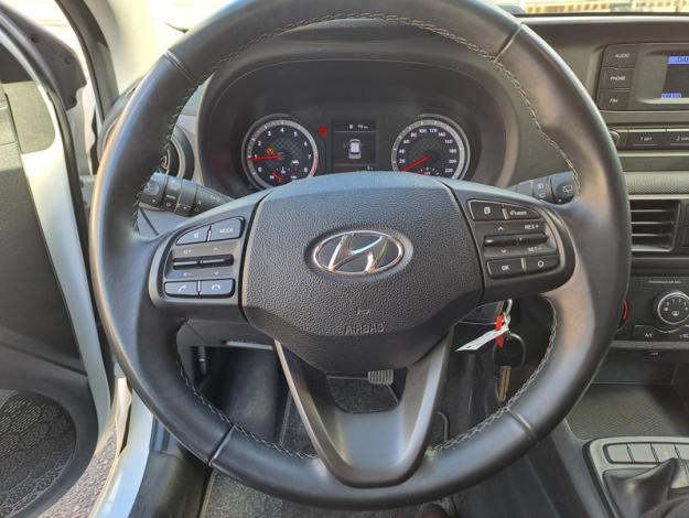 HYUNDAI i10 Intuitive  1.0 67 ch 