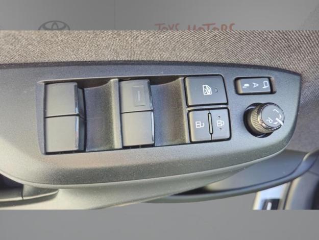 TOYOTA Yaris Cross 1.5 HYBRID 116H DESIGN   