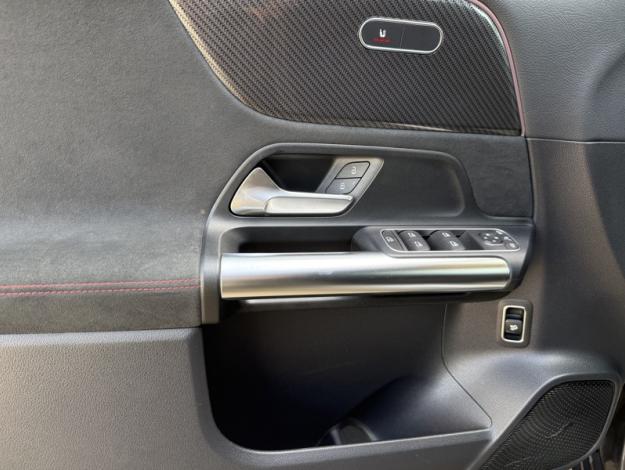 MERCEDES-BENZ Classe B 180 d AMG Line Edition  