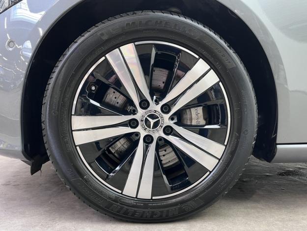 MERCEDES-BENZ Classe C Berline Classe C 300 e Hybrid EQ Berline Avantgarde Line  