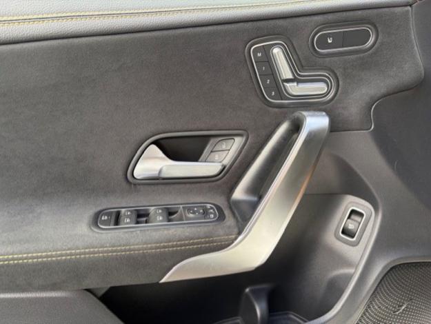 MERCEDES-BENZ CLA 45 s AMG 4MATIC+ Pack Aéro sièges performances  