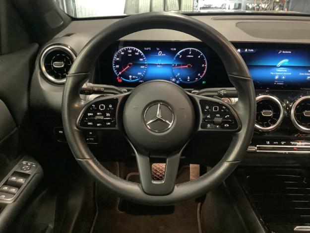 MERCEDES-BENZ GLB 180 d Luxury Line  
