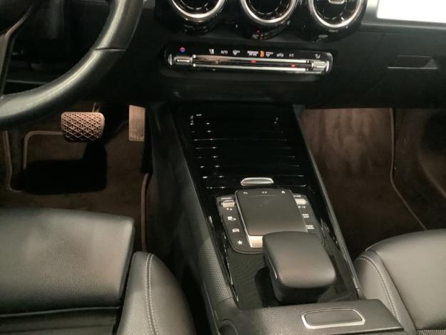 MERCEDES-BENZ GLB 180 d Luxury Line  