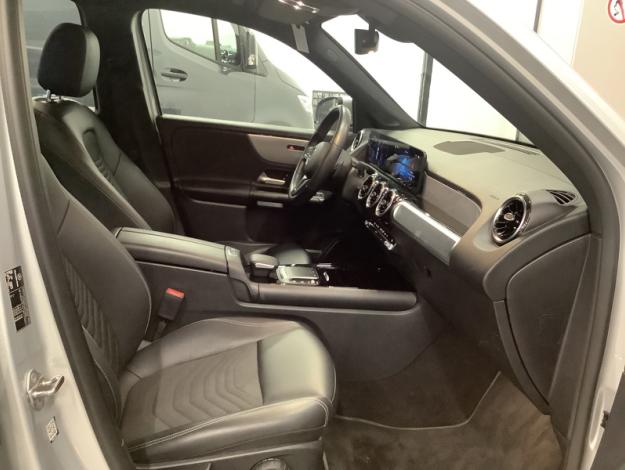 MERCEDES-BENZ GLB 180 d Luxury Line  