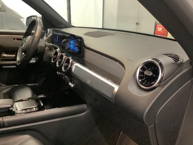 MERCEDES-BENZ GLB 180 d Luxury Line  