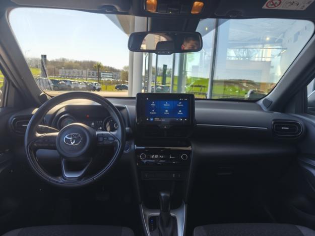 TOYOTA Yaris Cross Hybrid 2WD Design   