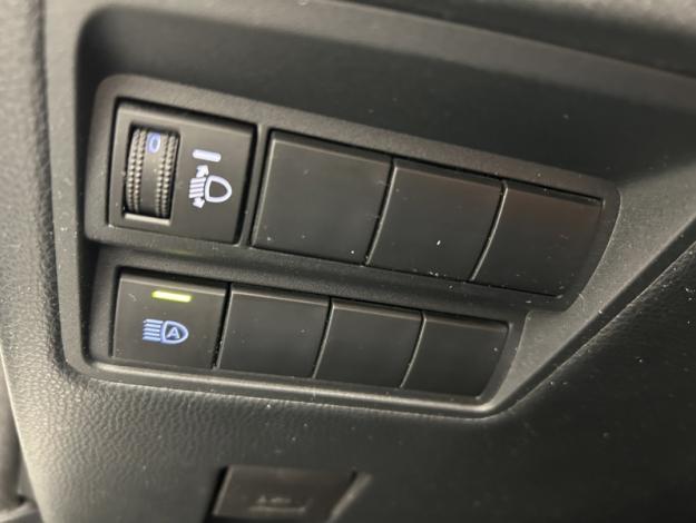 TOYOTA Yaris 70 VVT-i Dynamic  