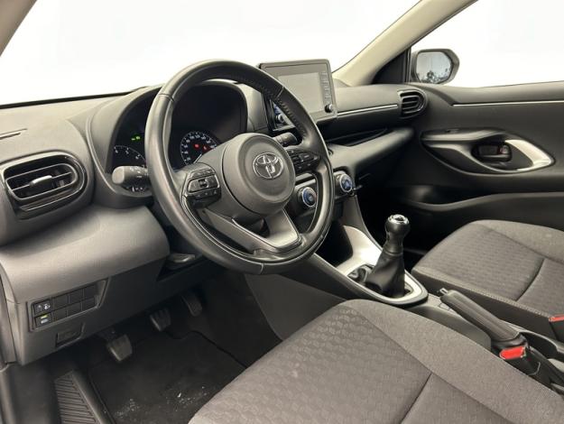 TOYOTA Yaris 70 VVT-i Dynamic  