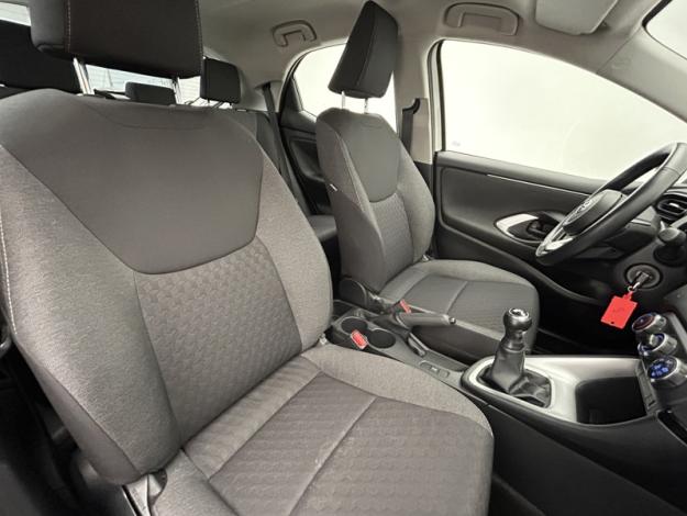 TOYOTA Yaris 70 VVT-i Dynamic  