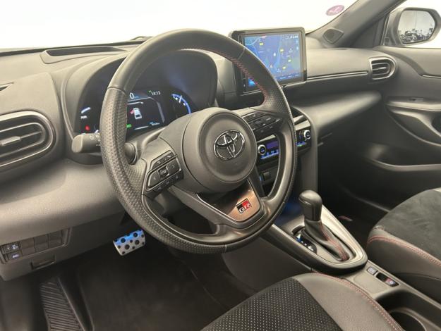 TOYOTA Yaris Cross 1.5 116H GR SPORT   