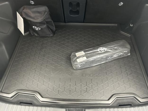 TOYOTA Yaris Cross 1.5 116H GR SPORT   