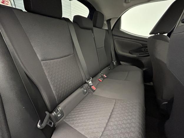 TOYOTA Yaris 116h Design  
