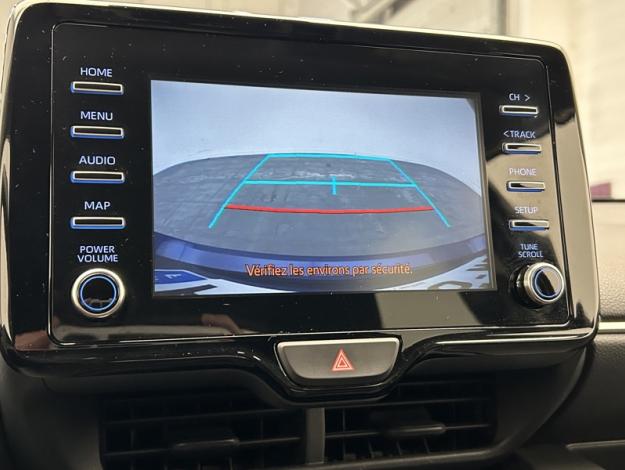 TOYOTA Yaris 116h Design  