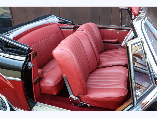MERCEDES-BENZ 220 SE Ponton Cabriolet  