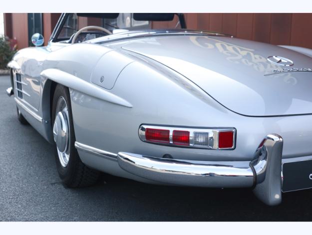 MERCEDES-BENZ 300 SL Roadster W198  