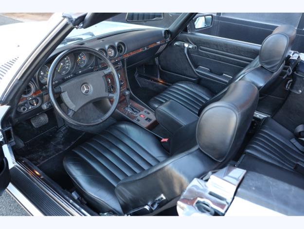 MERCEDES-BENZ 300 SL   