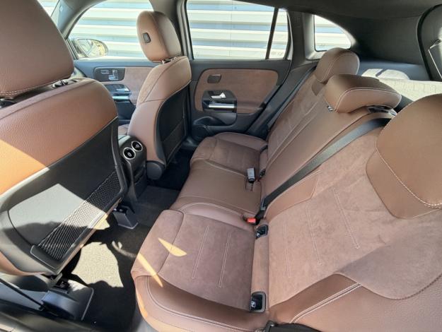 MERCEDES-BENZ GLA 200 d Edition 140  GLA 200 d Edition 140