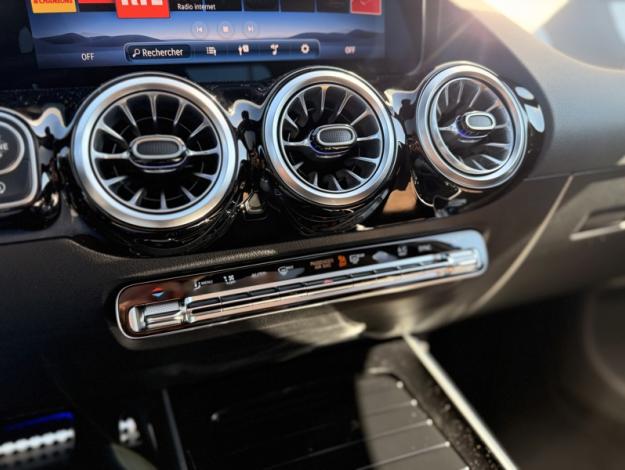 MERCEDES-BENZ GLA 200 d Edition 140  GLA 200 d Edition 140