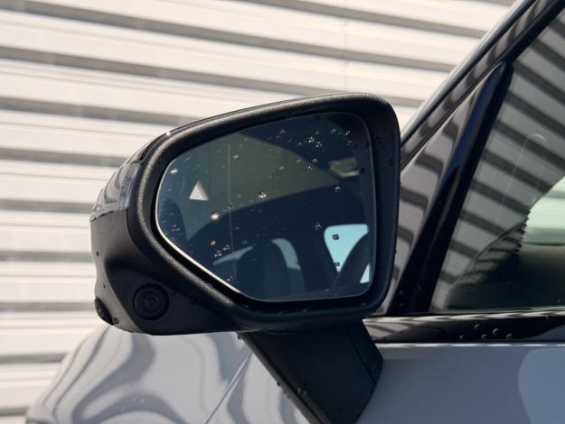 MERCEDES-BENZ GLC SUV   GLC 400 4M avec technologie EQ AMG Line