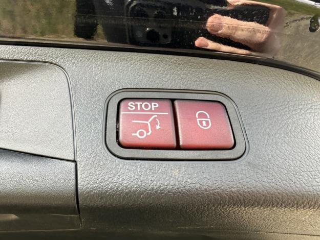 MERCEDES-BENZ GLA 200 d 150ch AMG Line 8G-DCT  