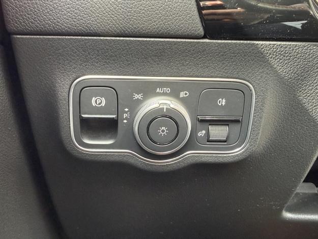 MERCEDES-BENZ GLA 200 d 150ch AMG Line 8G-DCT  