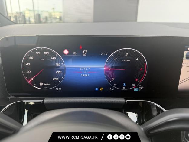 MERCEDES-BENZ GLA 200 d AMG Line  