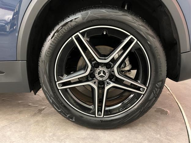 MERCEDES-BENZ GLA 200 d AMG Line  