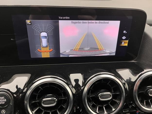 MERCEDES-BENZ GLA 200 d AMG Line  