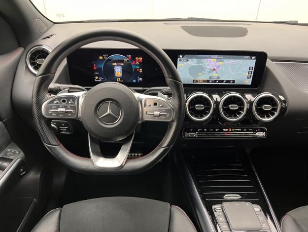 MERCEDES-BENZ GLA 200 d AMG Line  