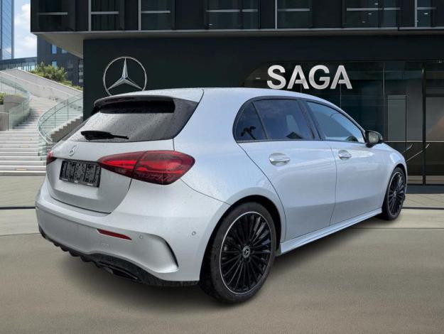 MERCEDES-BENZ A 180 d AMG Pack Night Facelift  