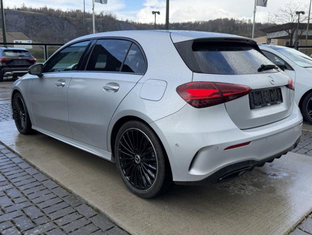 MERCEDES-BENZ A 180 d AMG Pack Night Facelift  