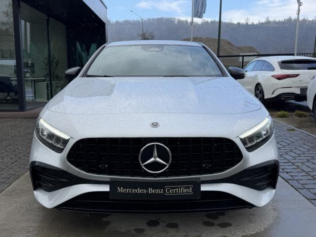 MERCEDES-BENZ A 180 d AMG Pack Night Facelift  