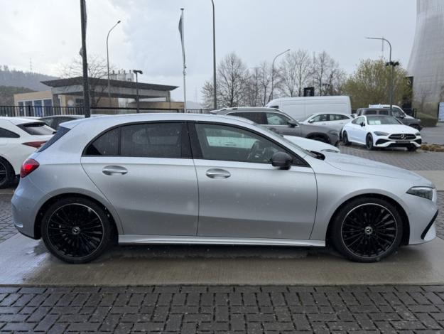 MERCEDES-BENZ A 180 d AMG Pack Night Facelift  