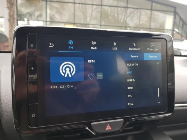 TOYOTA Yaris Hybride 116h Dynamic  