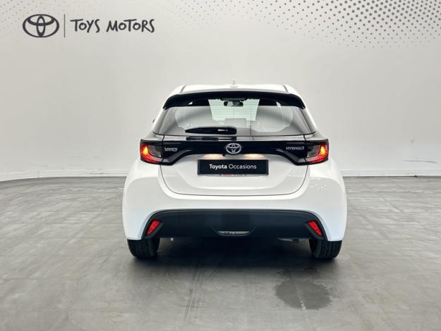 TOYOTA Yaris 116h Dynamic  