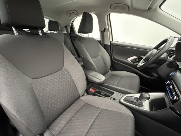 TOYOTA Yaris 116h Dynamic  