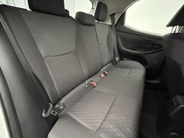 TOYOTA Yaris 116h Dynamic  