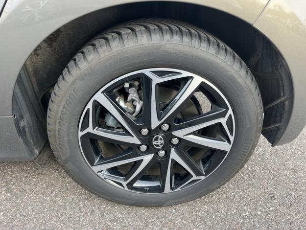 TOYOTA Yaris Hybride 116h Design  
