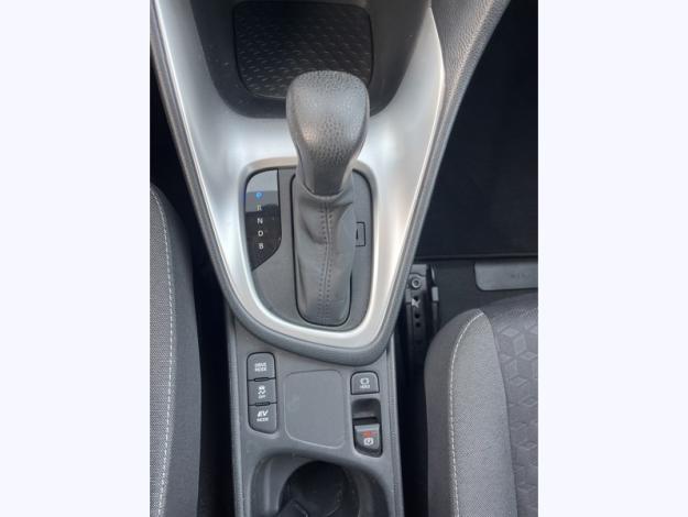 TOYOTA Yaris Hybride 116h Design  