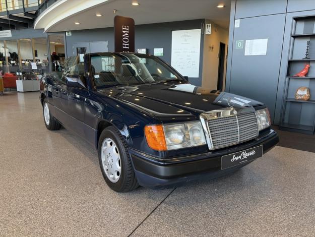 MERCEDES-BENZ E-Klasse 300 CE-24 Cabrio