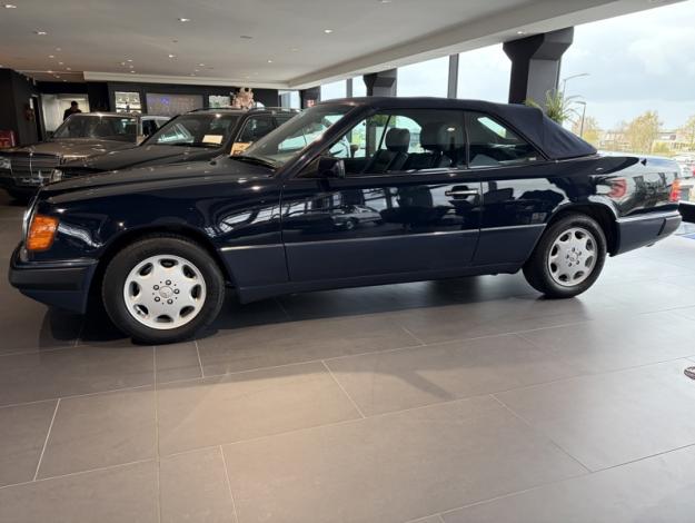 MERCEDES-BENZ E-Klasse 300 CE-24 Cabrio