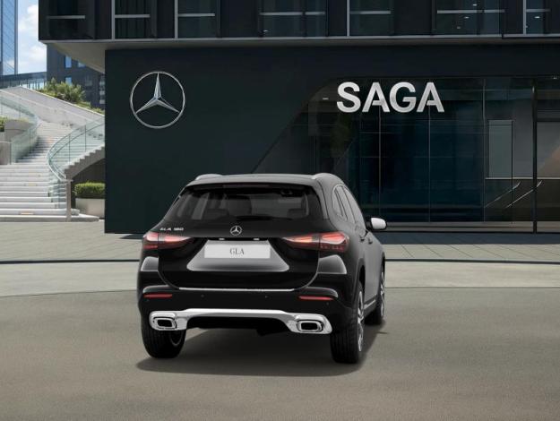 MERCEDES-BENZ GLA 180  GLA 180 Cyber Edition