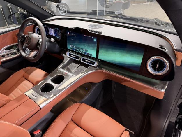 MERCEDES-BENZ GLC SUV GLC 400 4M avec technologie EQ AMG Line  GLC 400 4M avec technologie EQ AMG Line