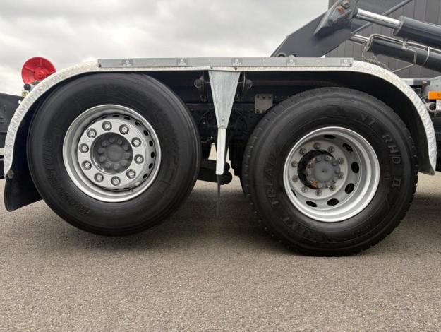 MERCEDES-BENZ ACTROS 2543 L 6x2  