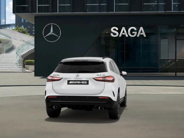 MERCEDES-BENZ GLA-Klasse Mercedes-AMG GLA 35 4MATIC Off-Roader