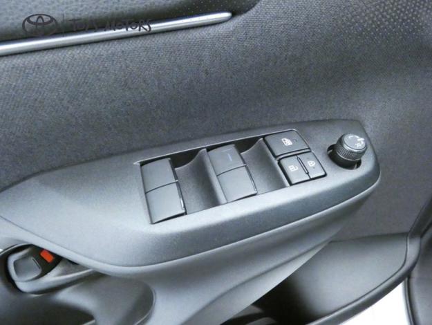 TOYOTA Yaris Hybride 116h Dynamic  