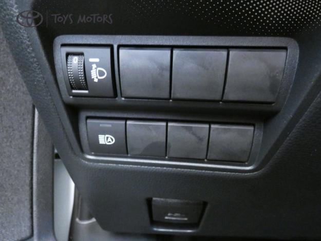 TOYOTA Yaris Hybride 116h Dynamic  
