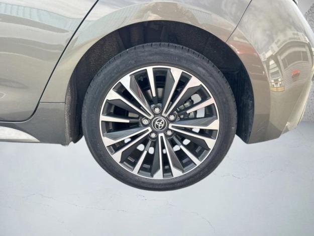 TOYOTA Corolla Hybride 140h Design   