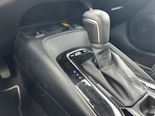 TOYOTA Corolla Hybride 140h Design   